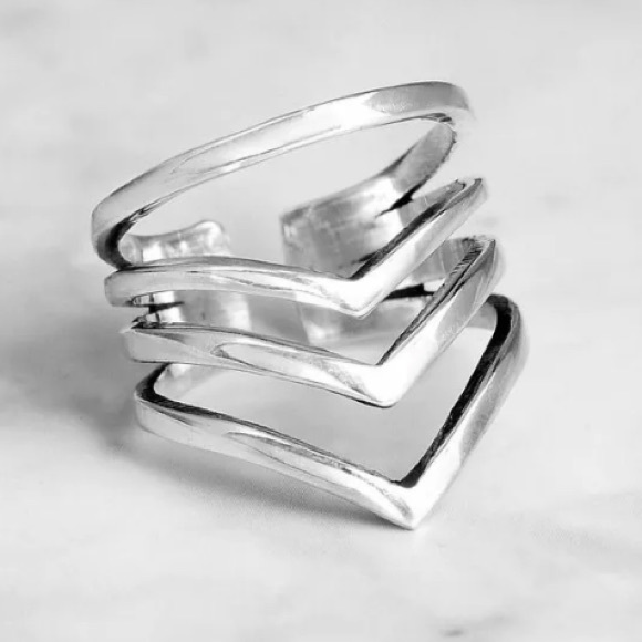 925 Sterling Silver Adjustable Triple Chevron Thumb/Index/POWAH WonderWo… - Picture 13 of 15
